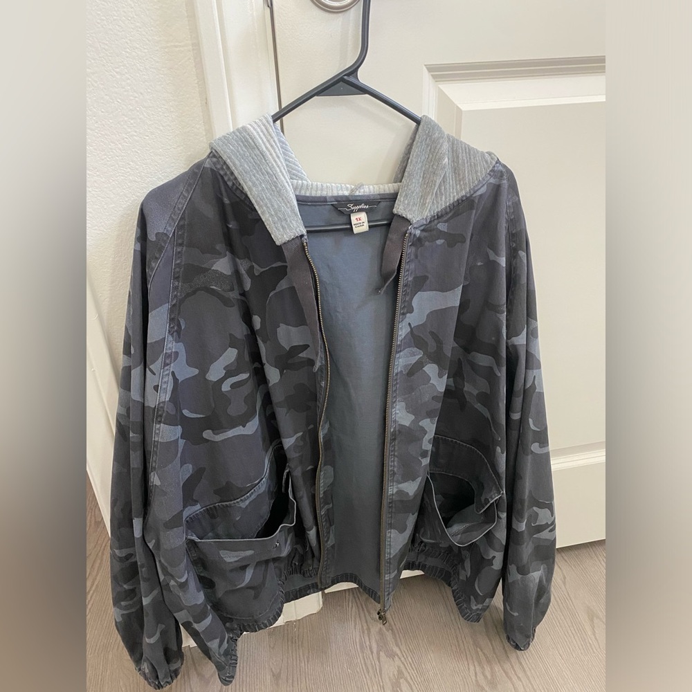 Oversized Urban Camouflage Casual Jacket